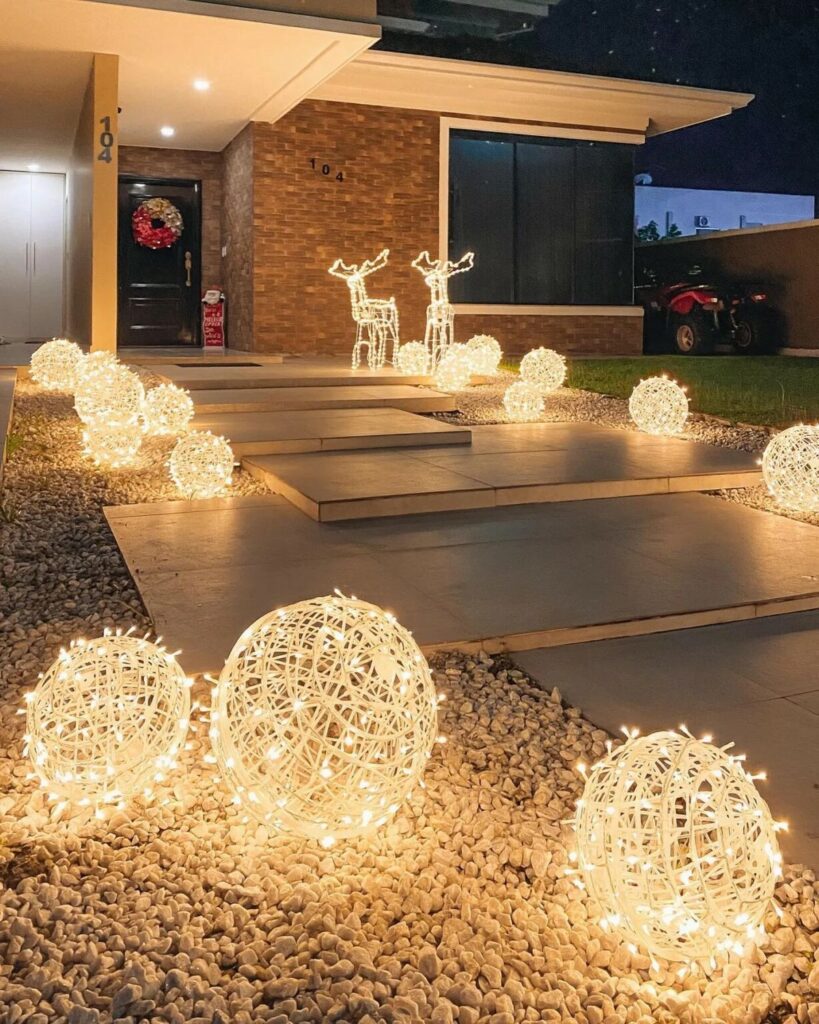 Iluminação de Natal Inteligente: Como Decorar, Economizar e Integrar Tudo à Automação da Sua Casa